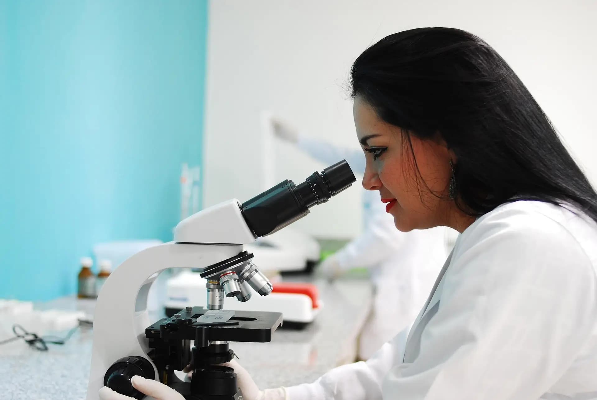 Aktivitas Laboratorium